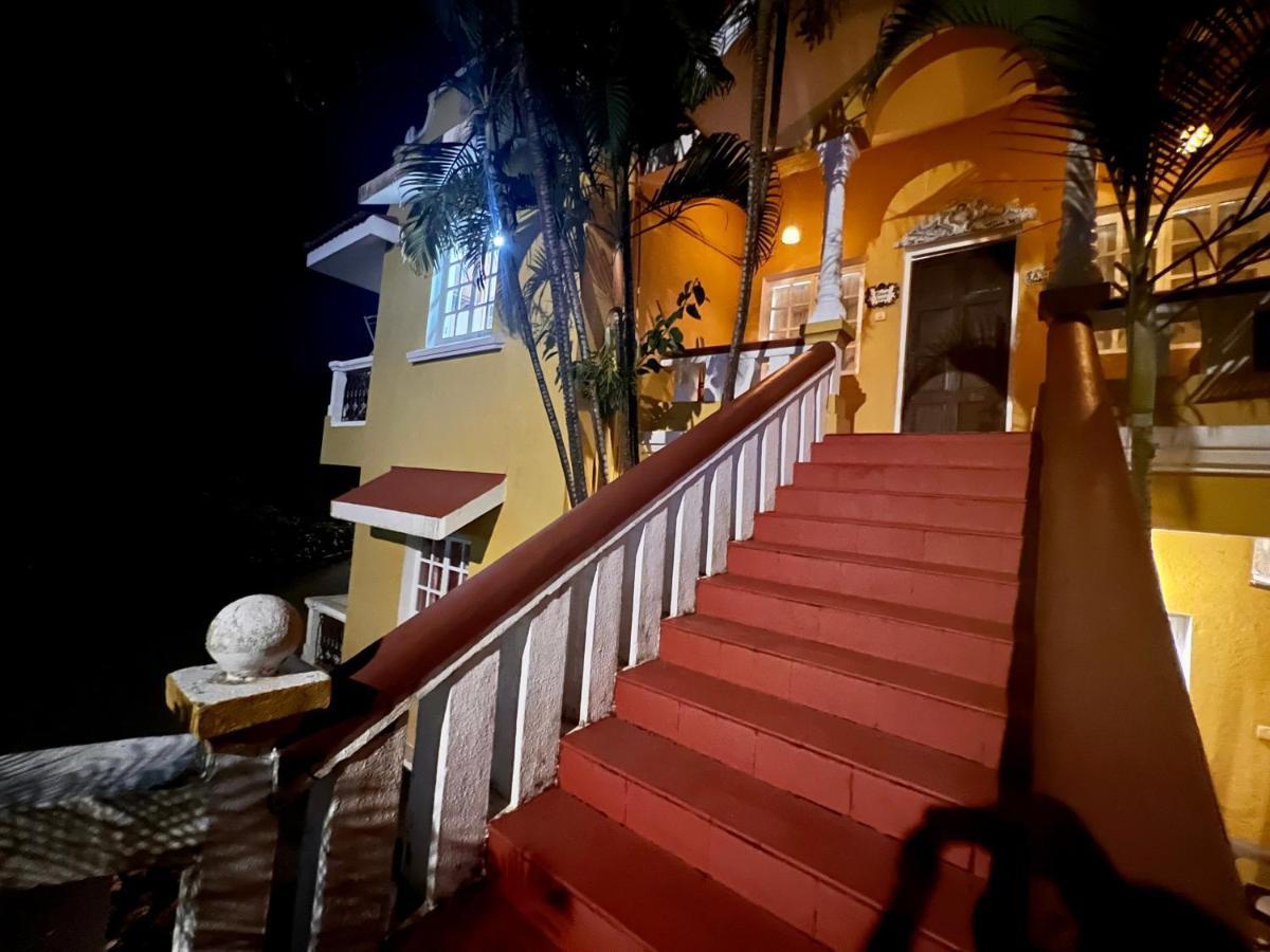 Villa Marina -By The Beach Goa Benaulim Bagian luar foto