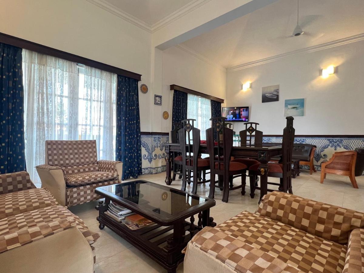 Villa Marina -By The Beach Goa Benaulim Bagian luar foto